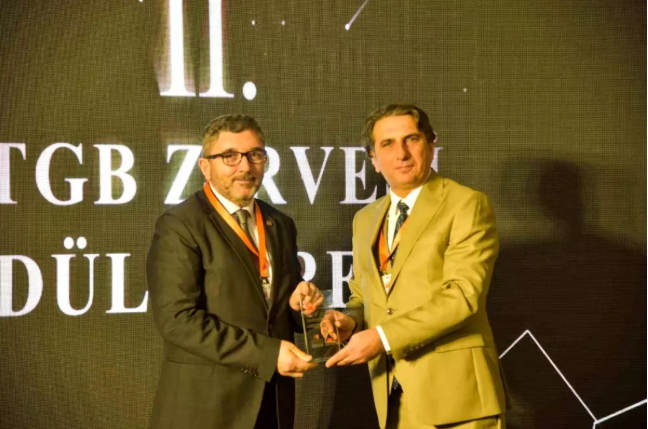 bseu-ii.-etgb-zirvesi-nde-yesil-proje-odulunu-kazandi