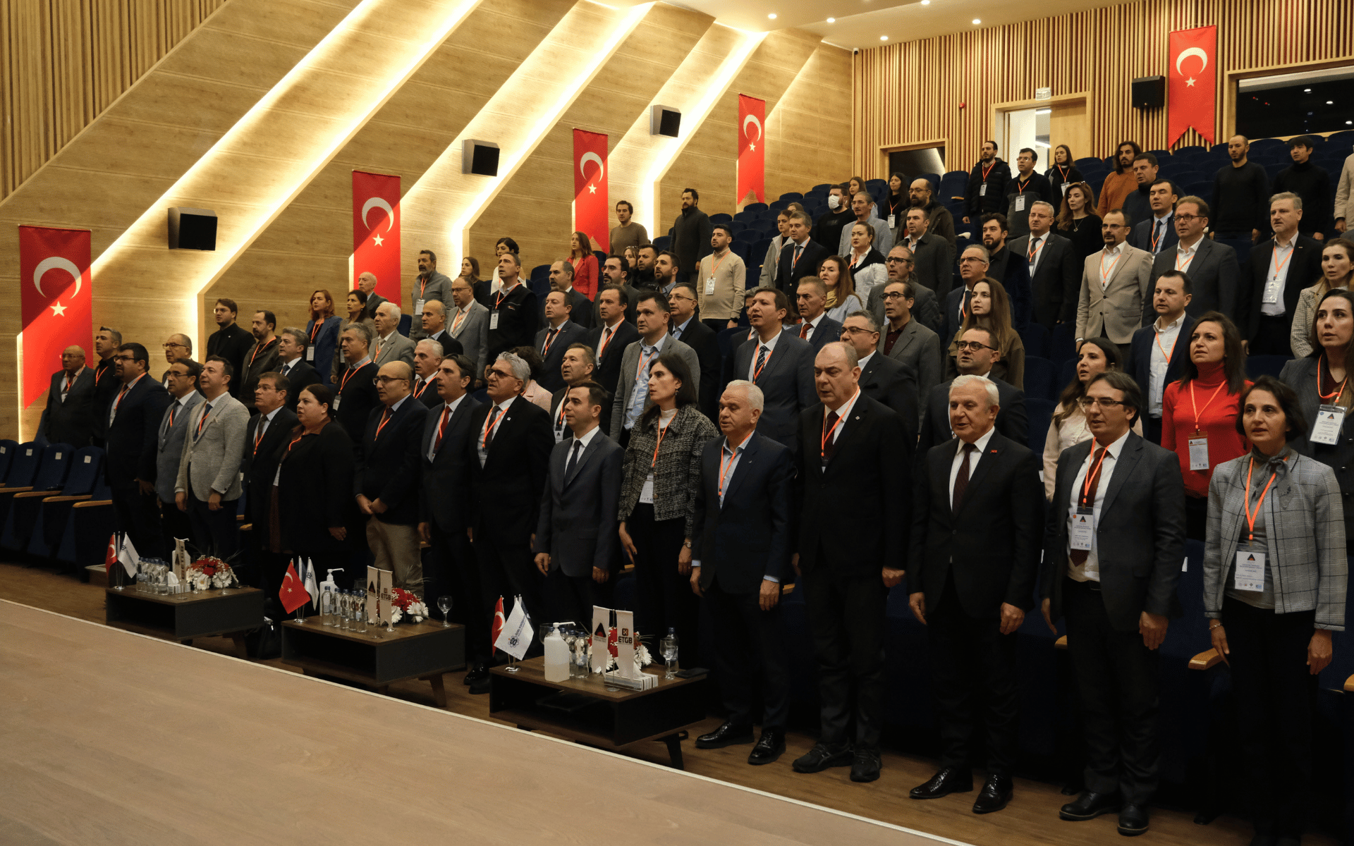 i.-etgb-zirvesi